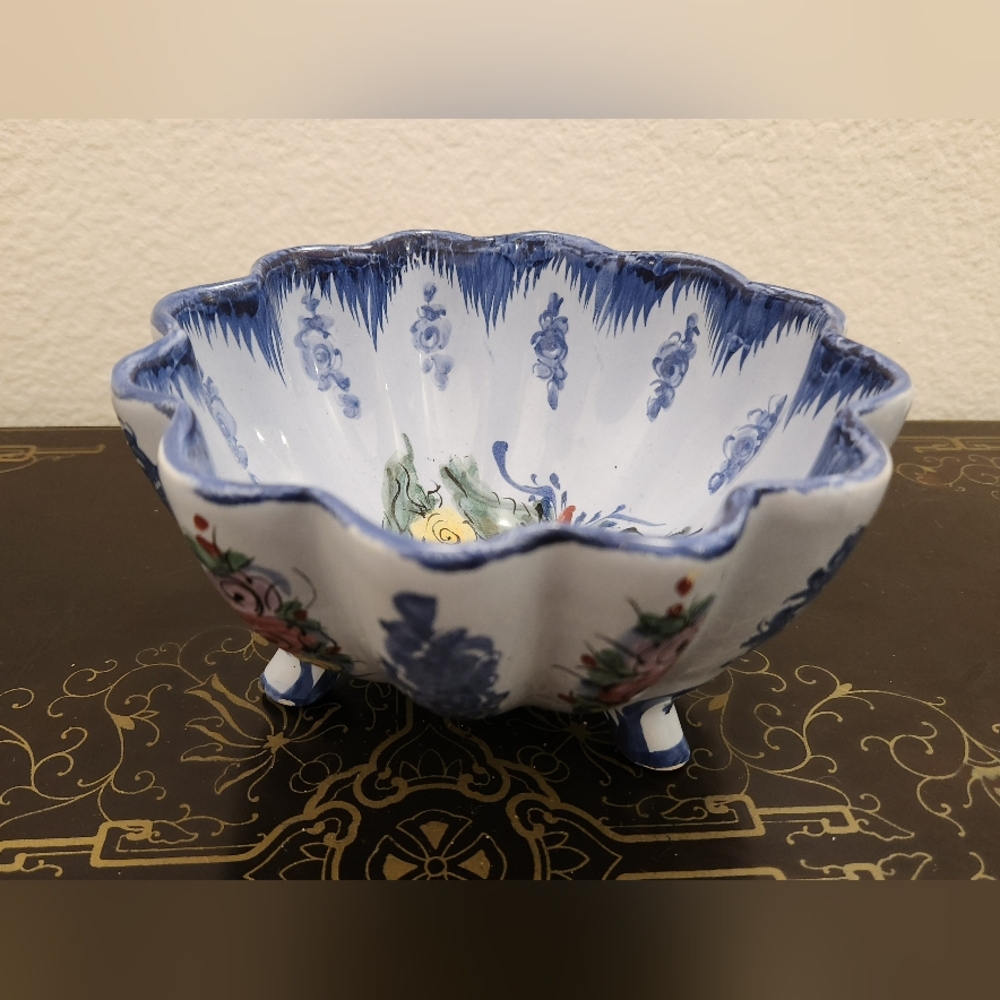 Portuguese Vestal Alcobaca Footed Candy Dish HAND PAINTED Ceramic Console Bowl